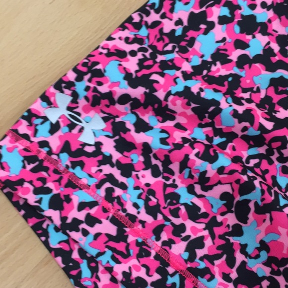 Under-armor Cheetah Spandex Shorts - Picture 2 of 5